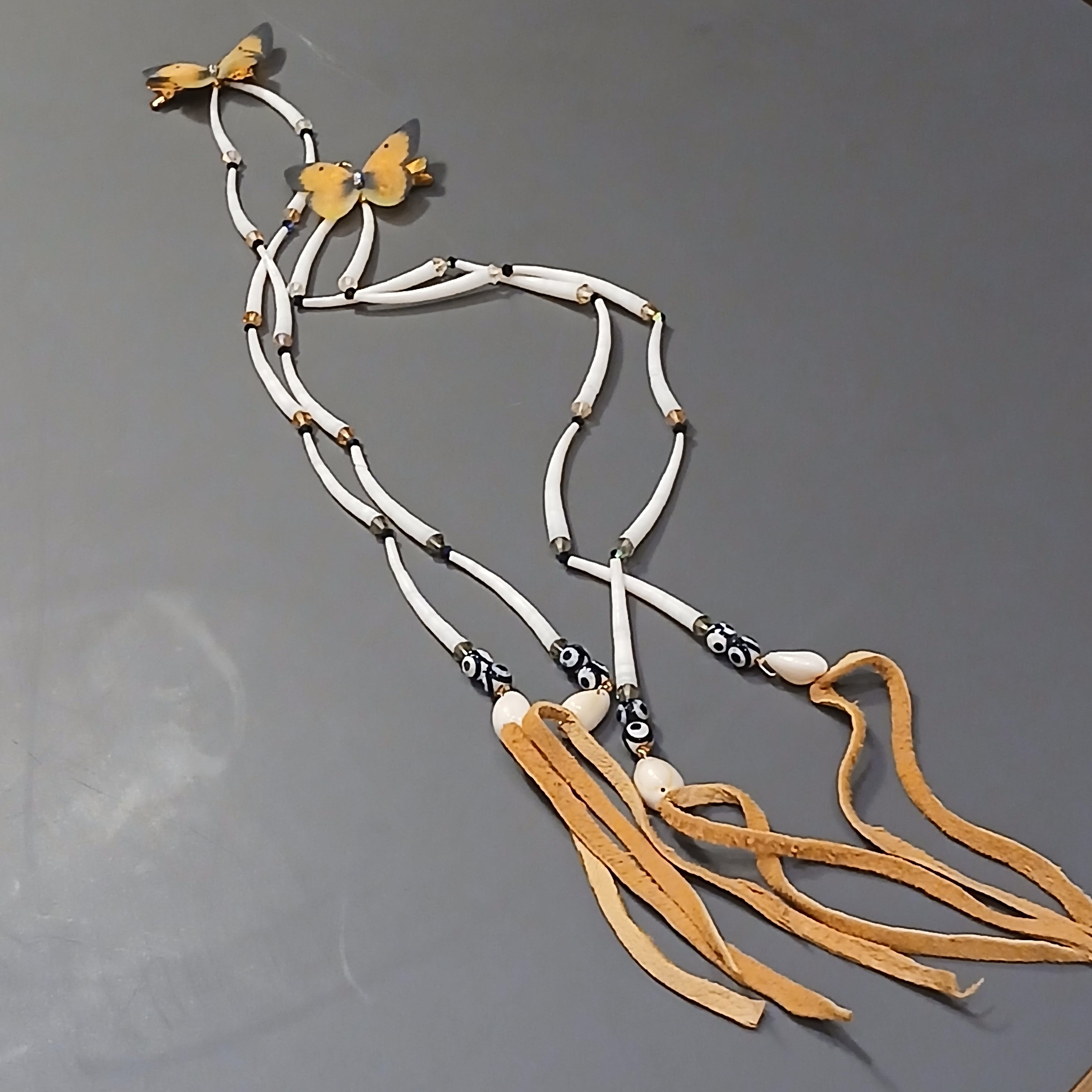 KMM | Clips| Large Butterfly