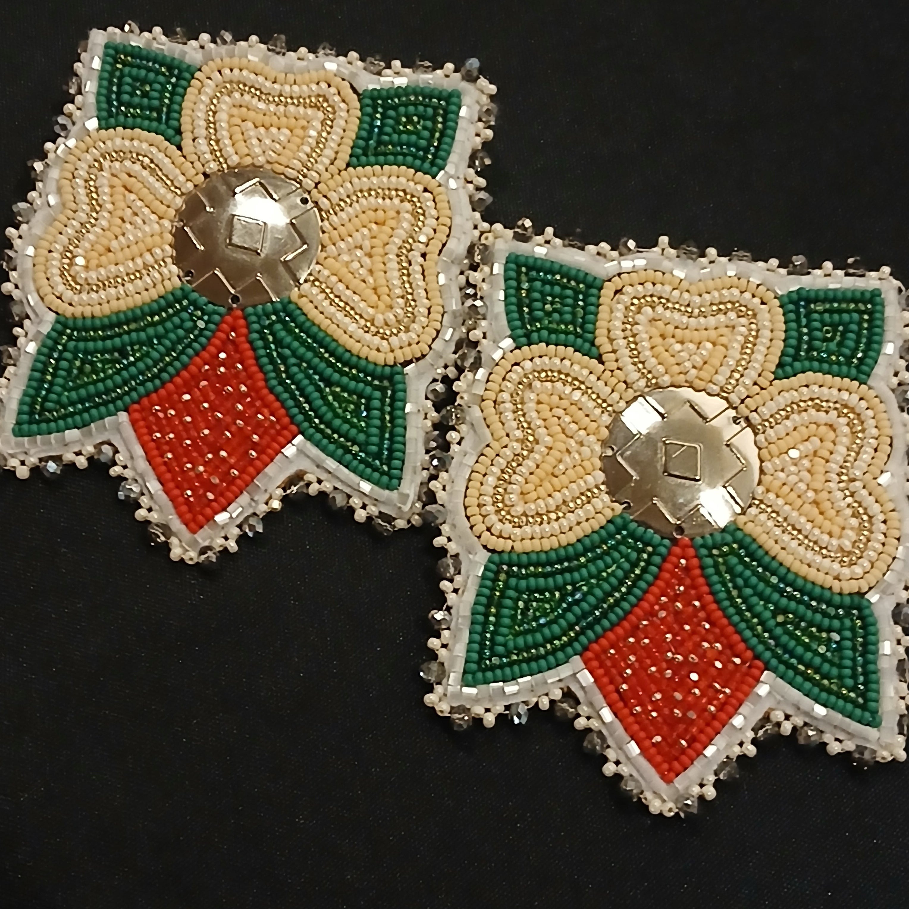 BB | Earrings | Strawberries