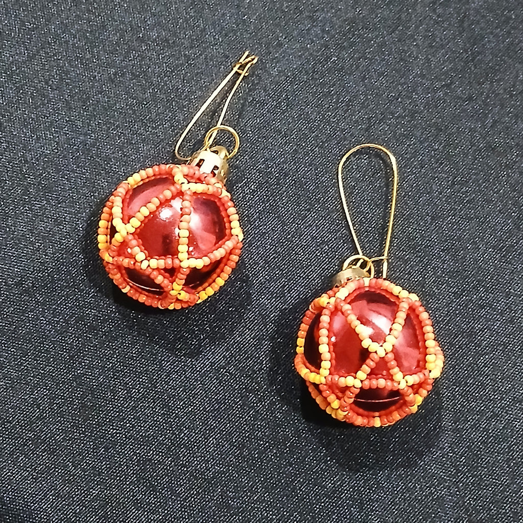 BB | Earrings | Ornaments