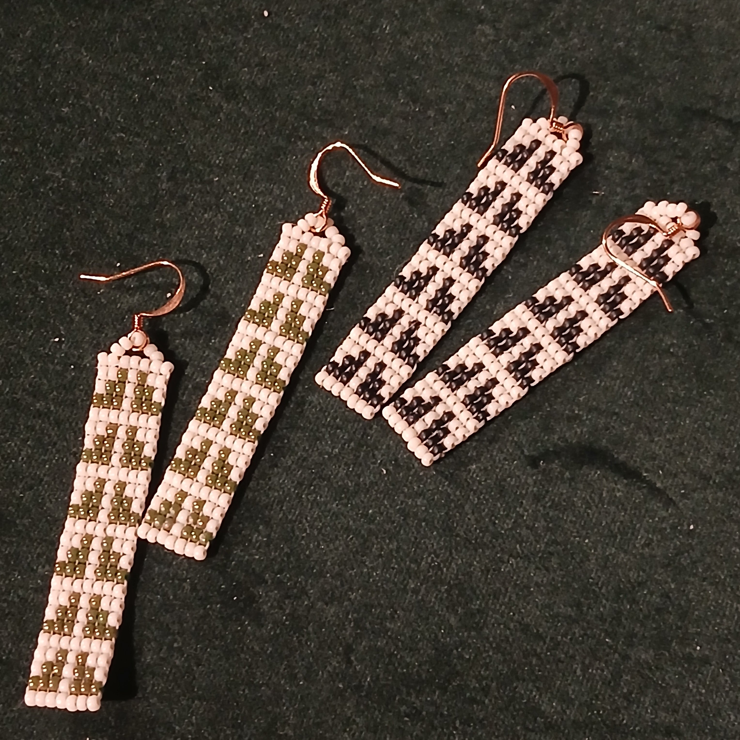 KM| Earrings | Medium Deer prints