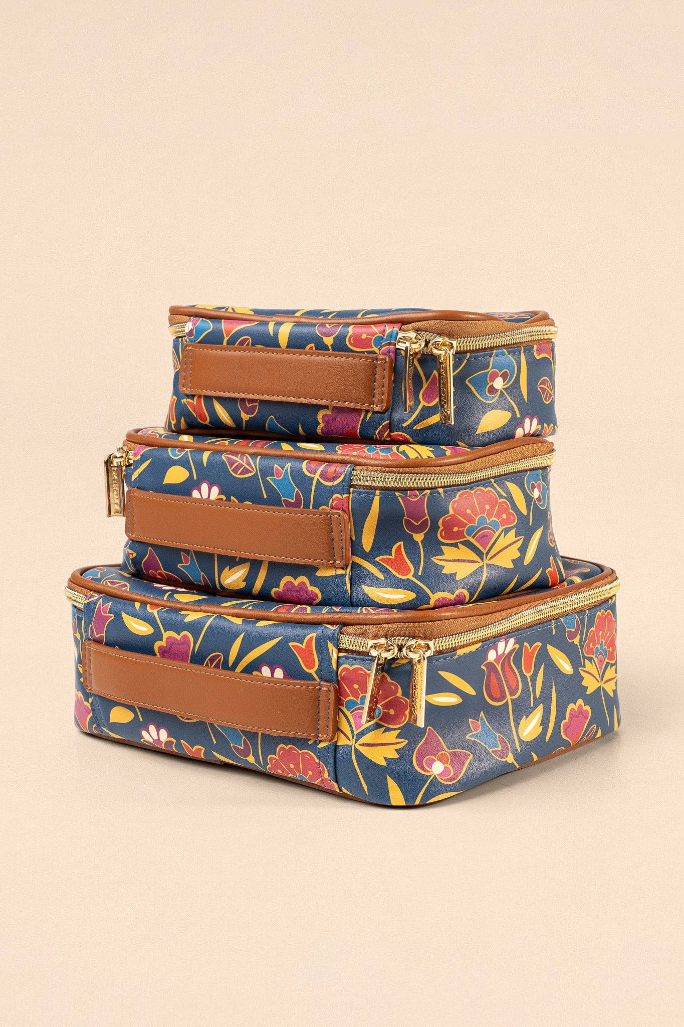 Mountain Crow Floral Travel Case Set by B.Yellowtail