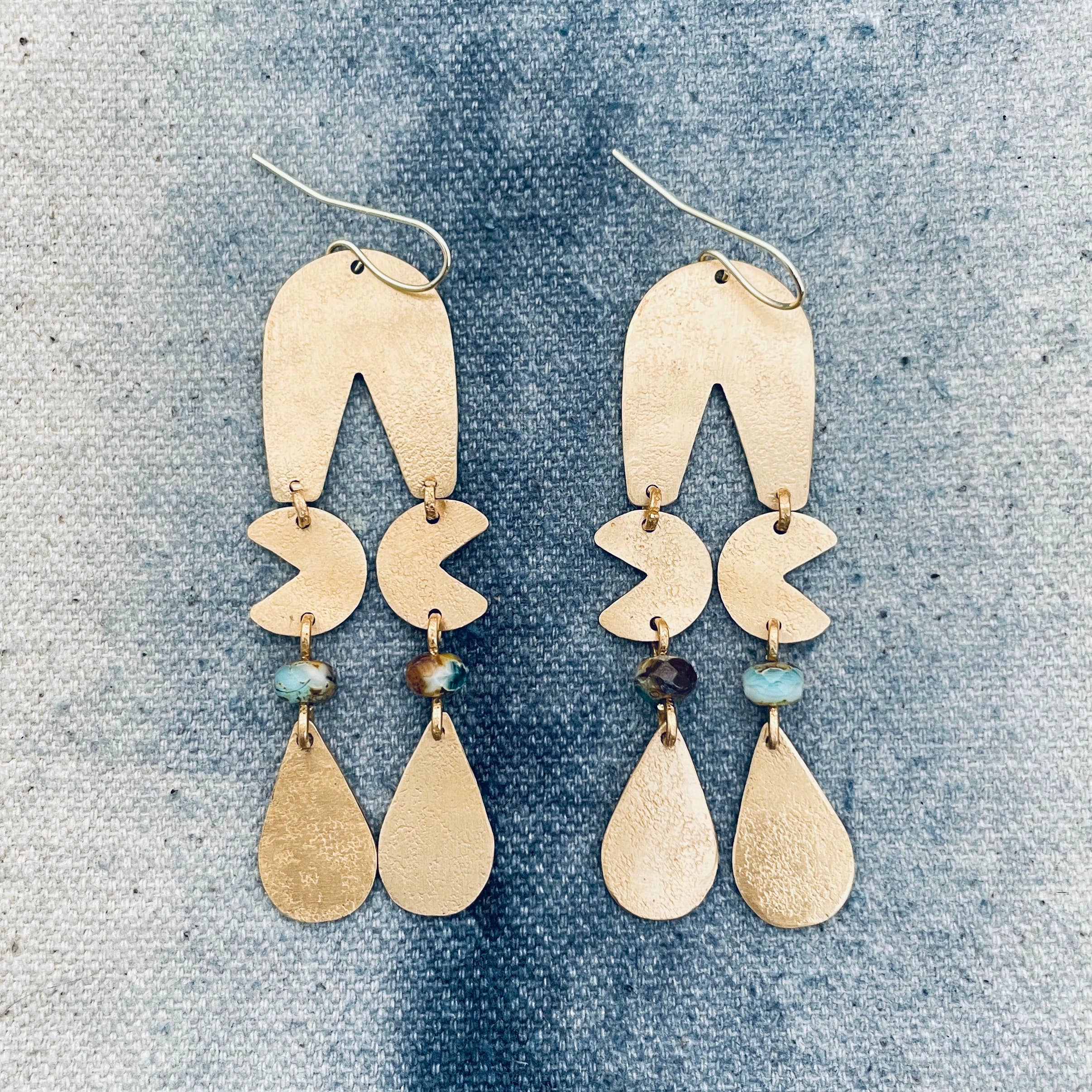 Seahorse Earrings by Gulushu