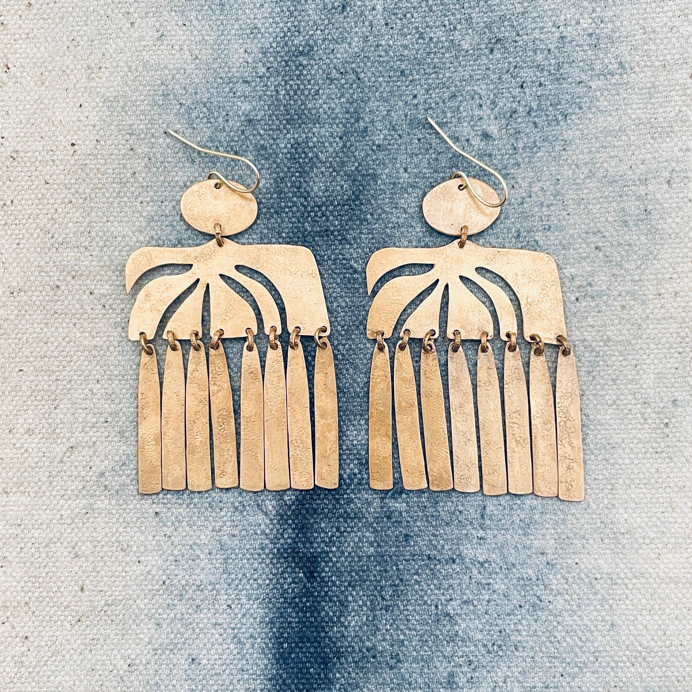 Rainleaf Earrings by Gulushu