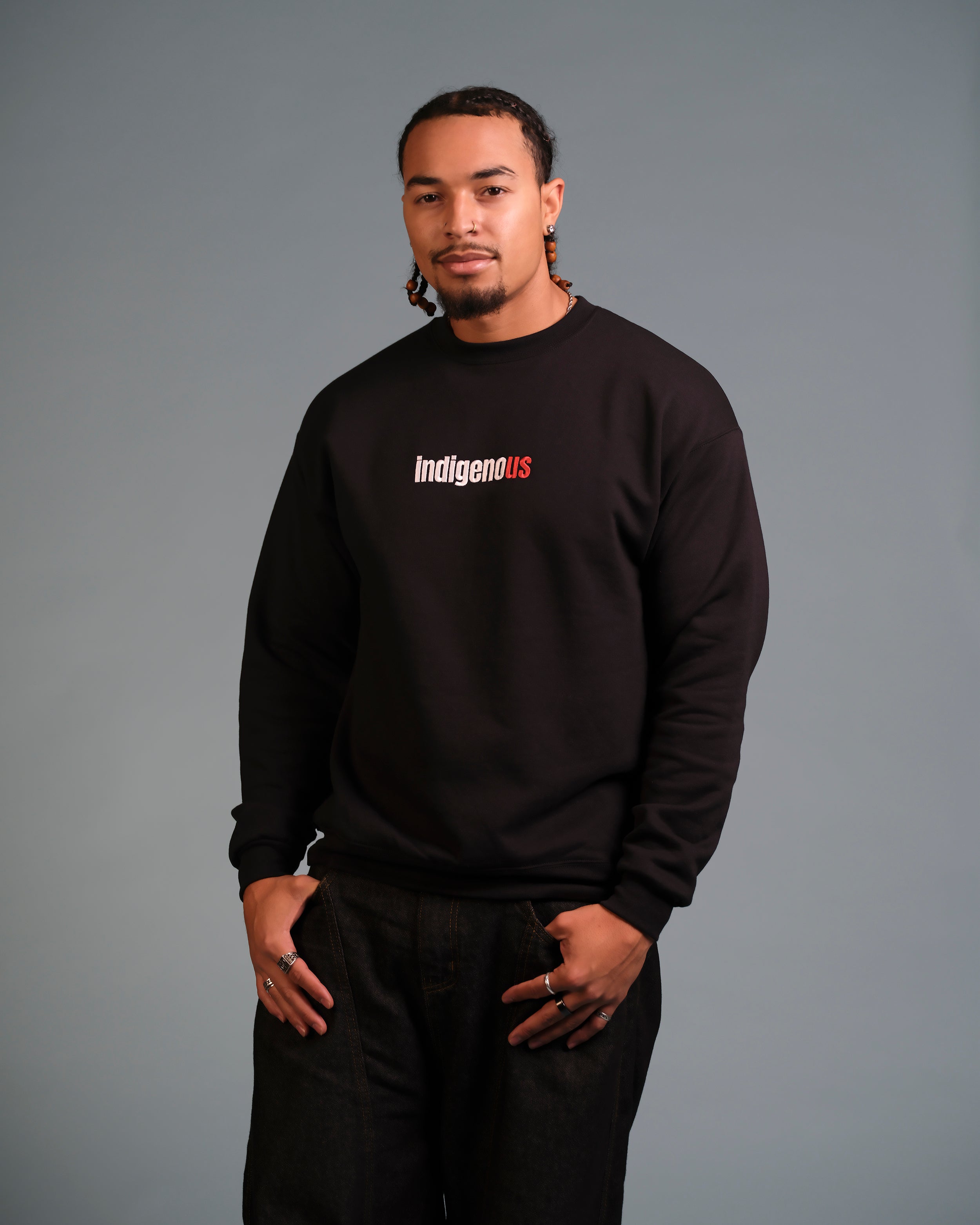 562 | Sweatshirt | indigenoUS Black