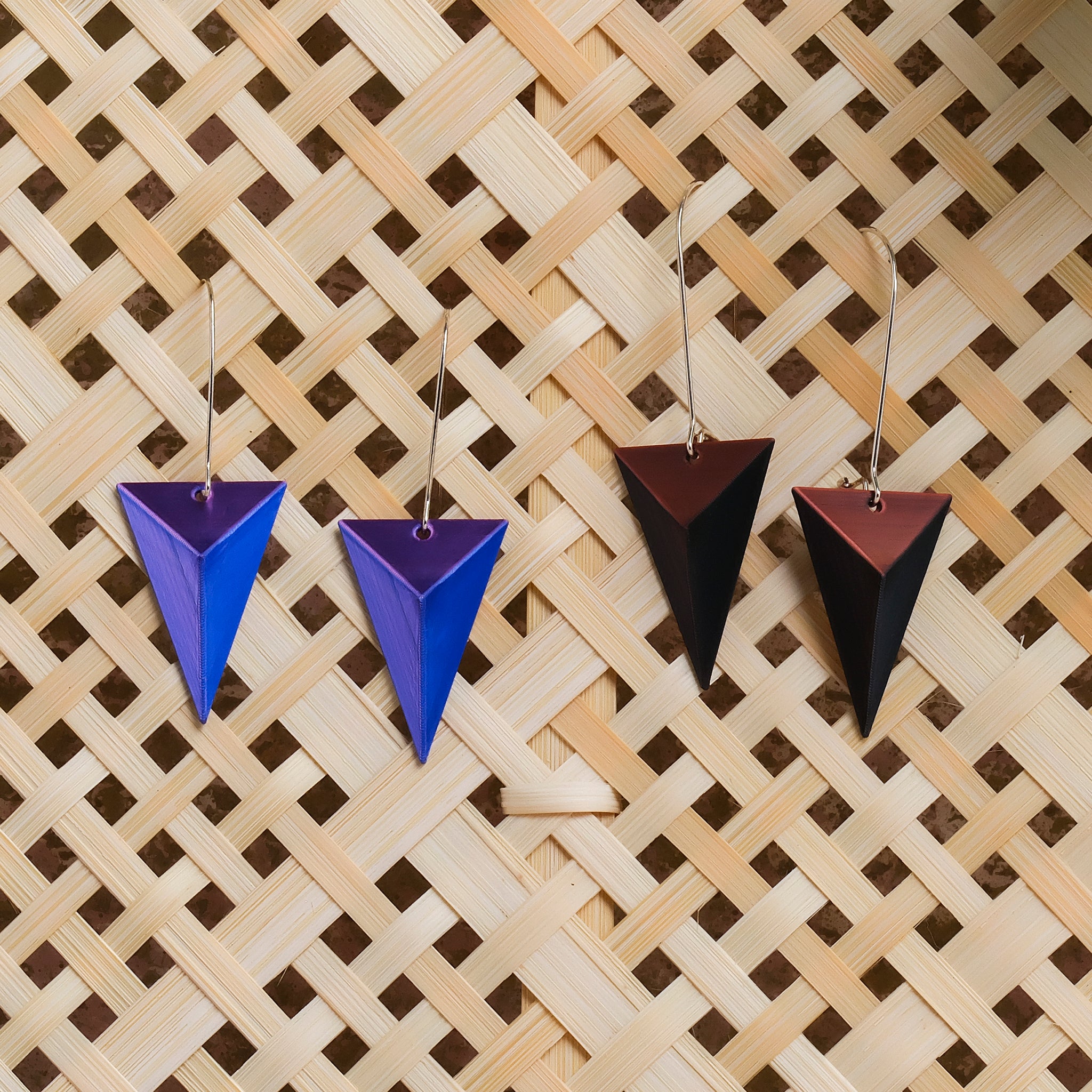 LH | Earrings | Spearhead Asst