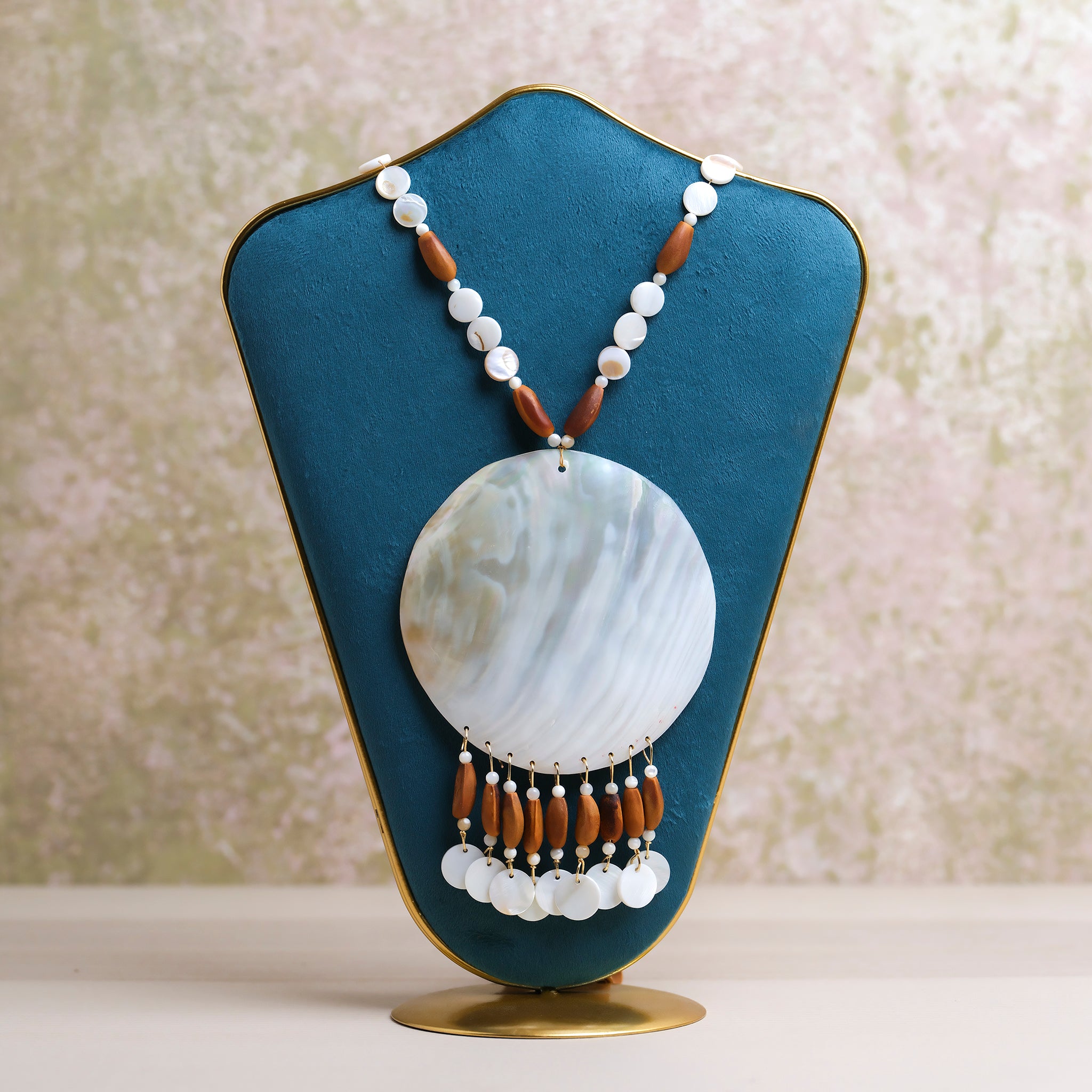 JM | Necklace| Mother of Pearl
