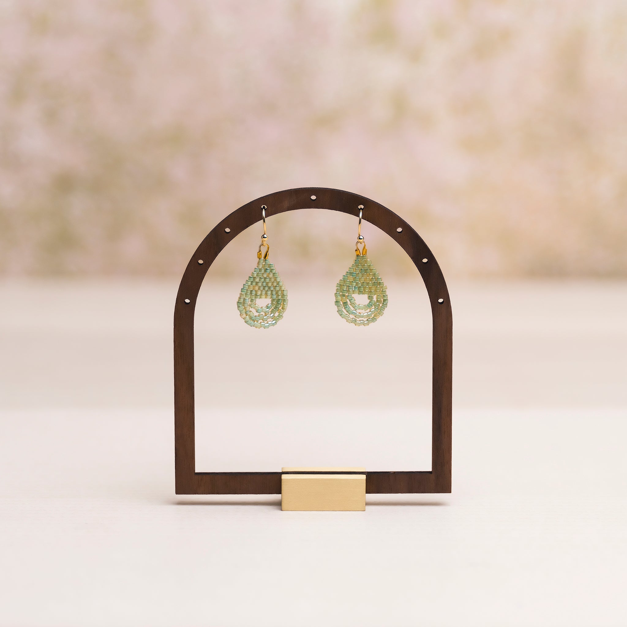 CB | Earrings | Avocado Minis