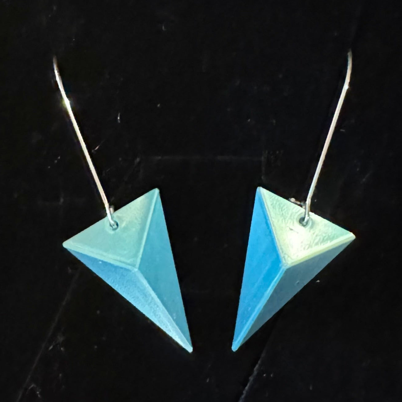 LH | Earrings | Spearhead Asst