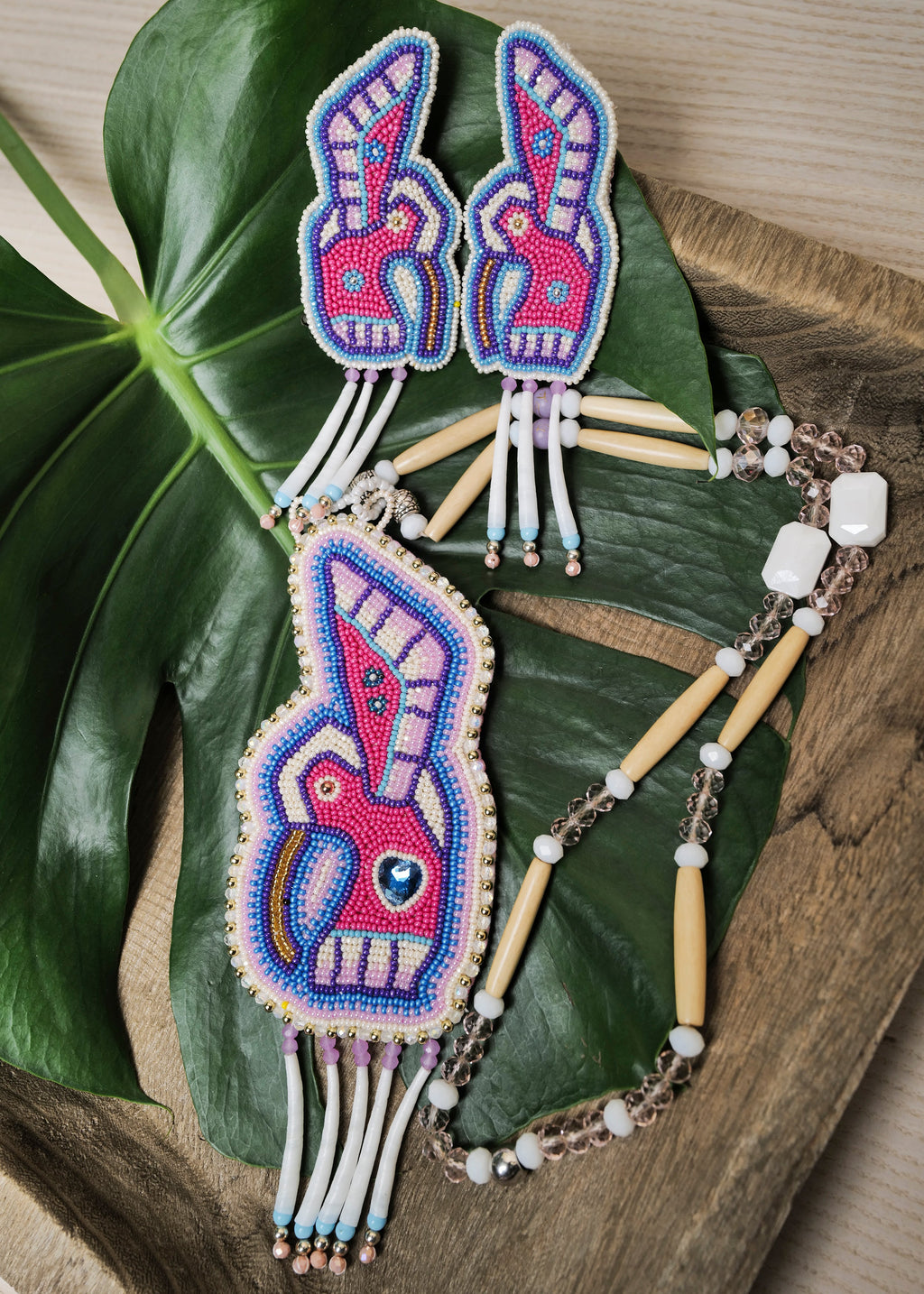 LHW | Beaded Medallion | Hummingbird Pink