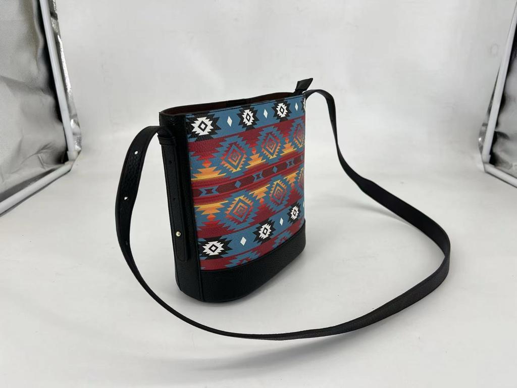 Turquoise Crossbody Bag by Nativo