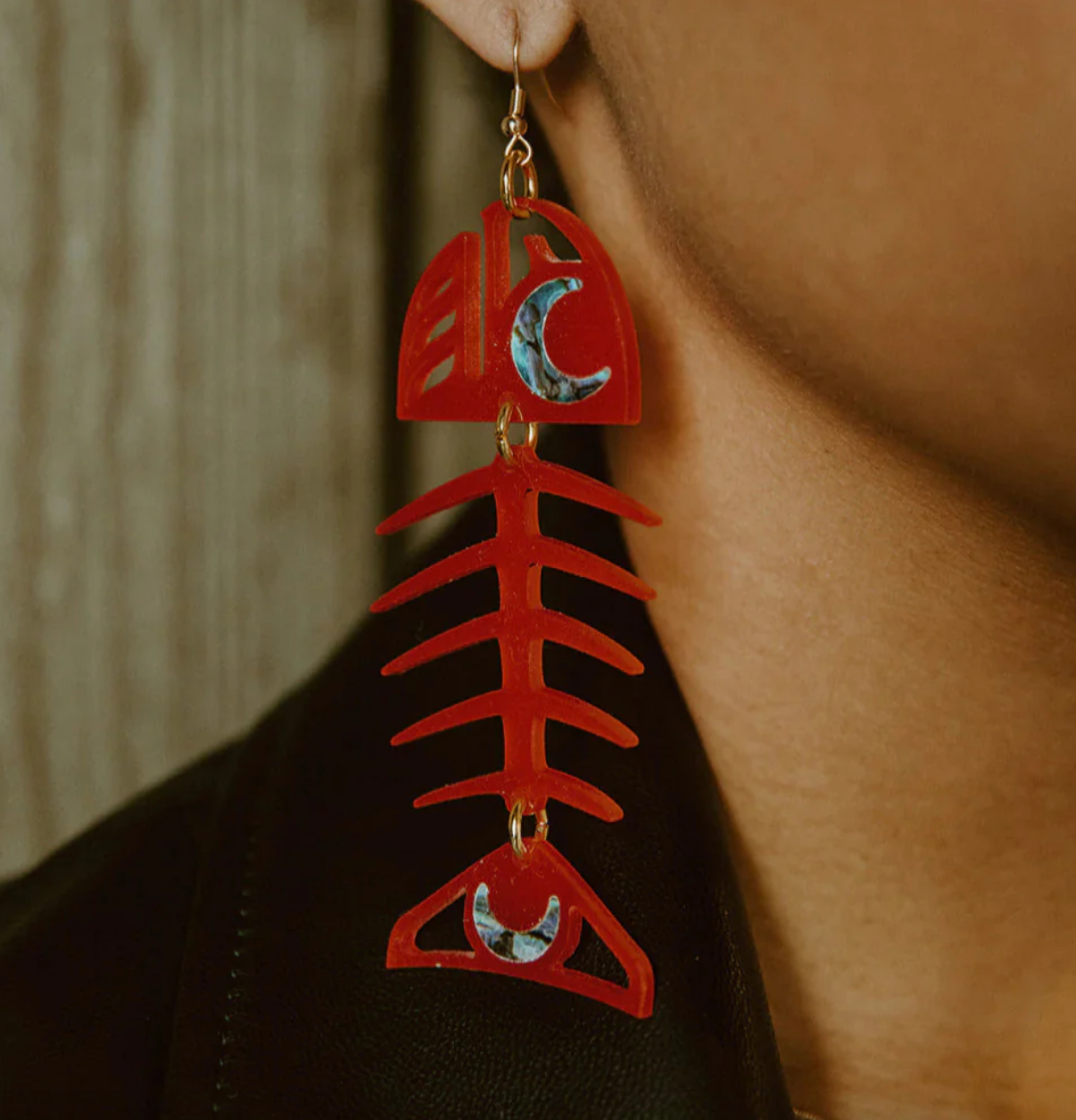 CCW | Earrings | Med Salmon