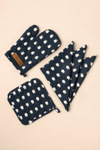 Kitchen Towel, Oven Mitt & Pot Holder Set by B.Yellowtail