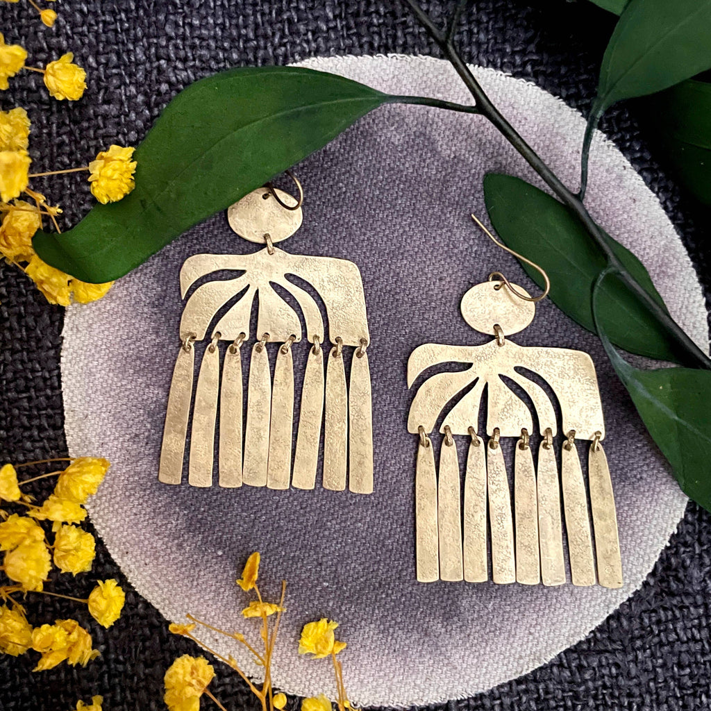 Rainleaf Earrings by Gulushu