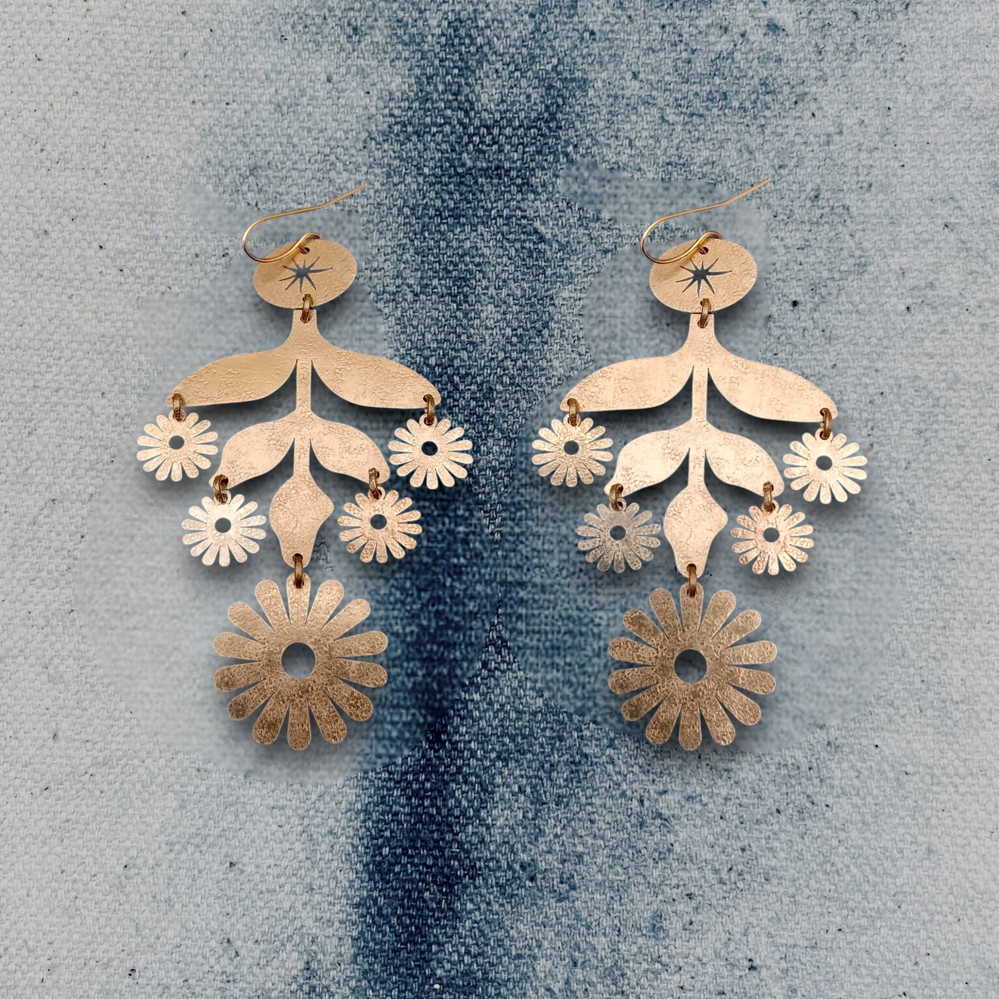Daisy Chain Earrings by Gulushu