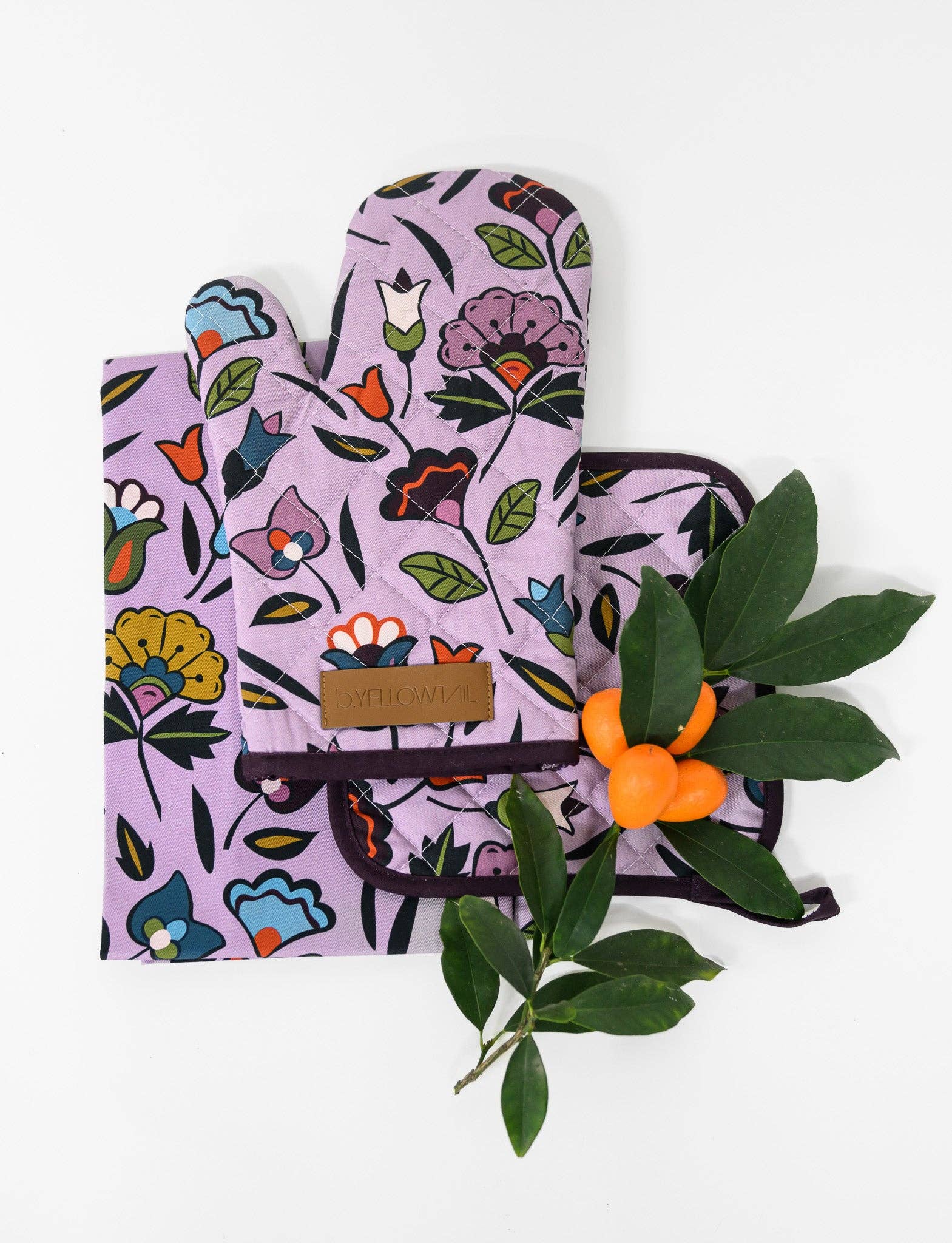 Kitchen Towel, Oven Mitt & Pot Holder Set by B.Yellowtail